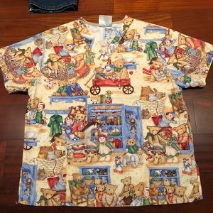 Scrub Top by White Swan size Med